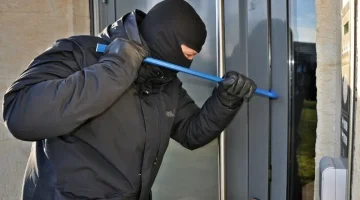 تفسير الاتهام بالسرقة في المنام