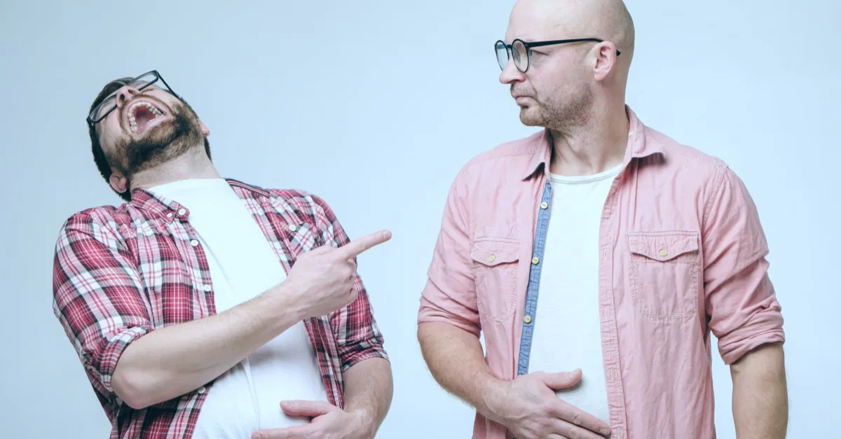 تفسير حلم استهزاء شخص بي