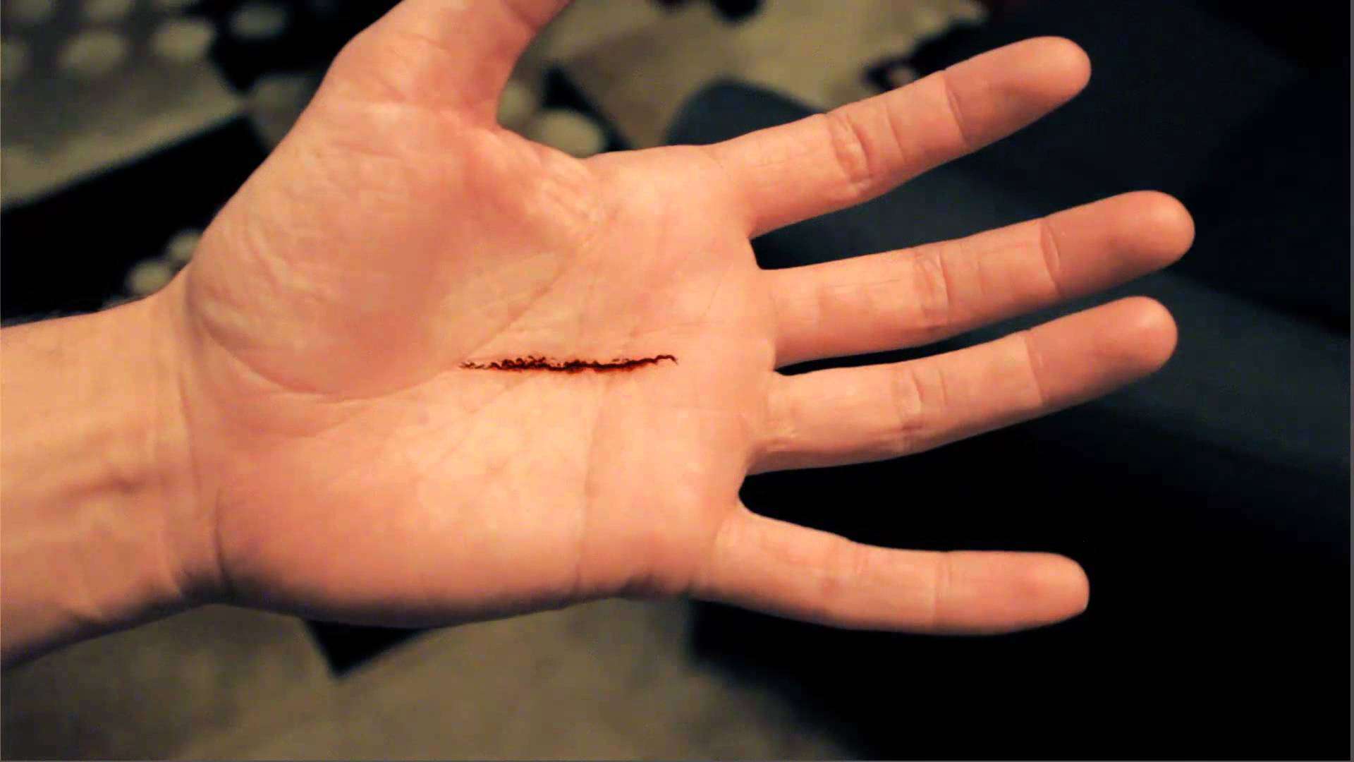 تفسير حلم ظهور شعر في كف اليد في المنام