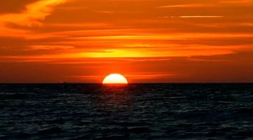 لماذا ينصح بعدم التعرض لأشعة الشمس لفترات طويلة