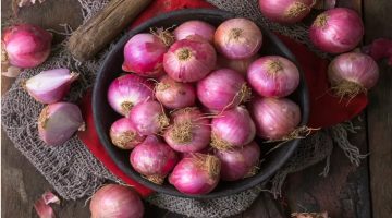 أضرار البصل على الكبد