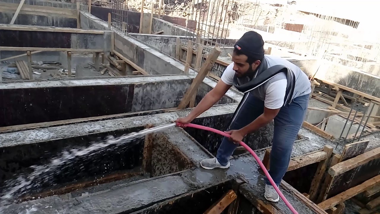 تفسير حلم رش الماء بالخرطوم على الأرض في المنام