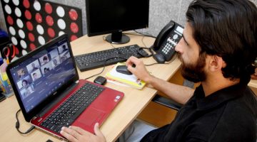 استمرار التعليم عن بعد