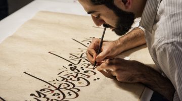 أداة التمني في اللغة العربية هي