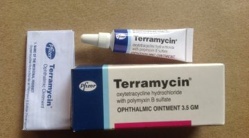 مرهم مضاد حيوي للعين