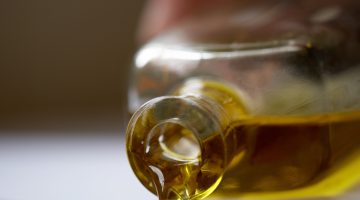 فوائد زيت الخروع للبطن