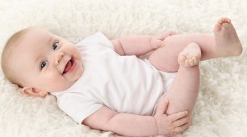 اذا احد جاه مولودة وش اقول