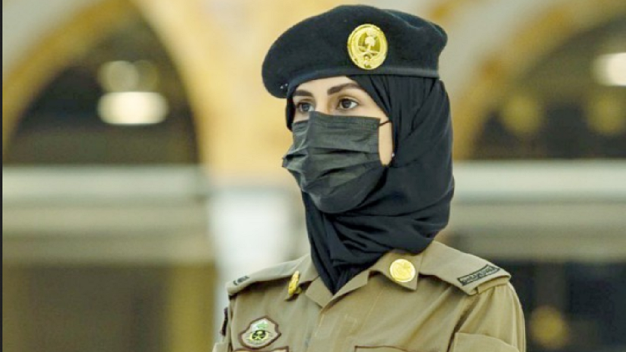 ماذا يفعل معاون الأمن بنات