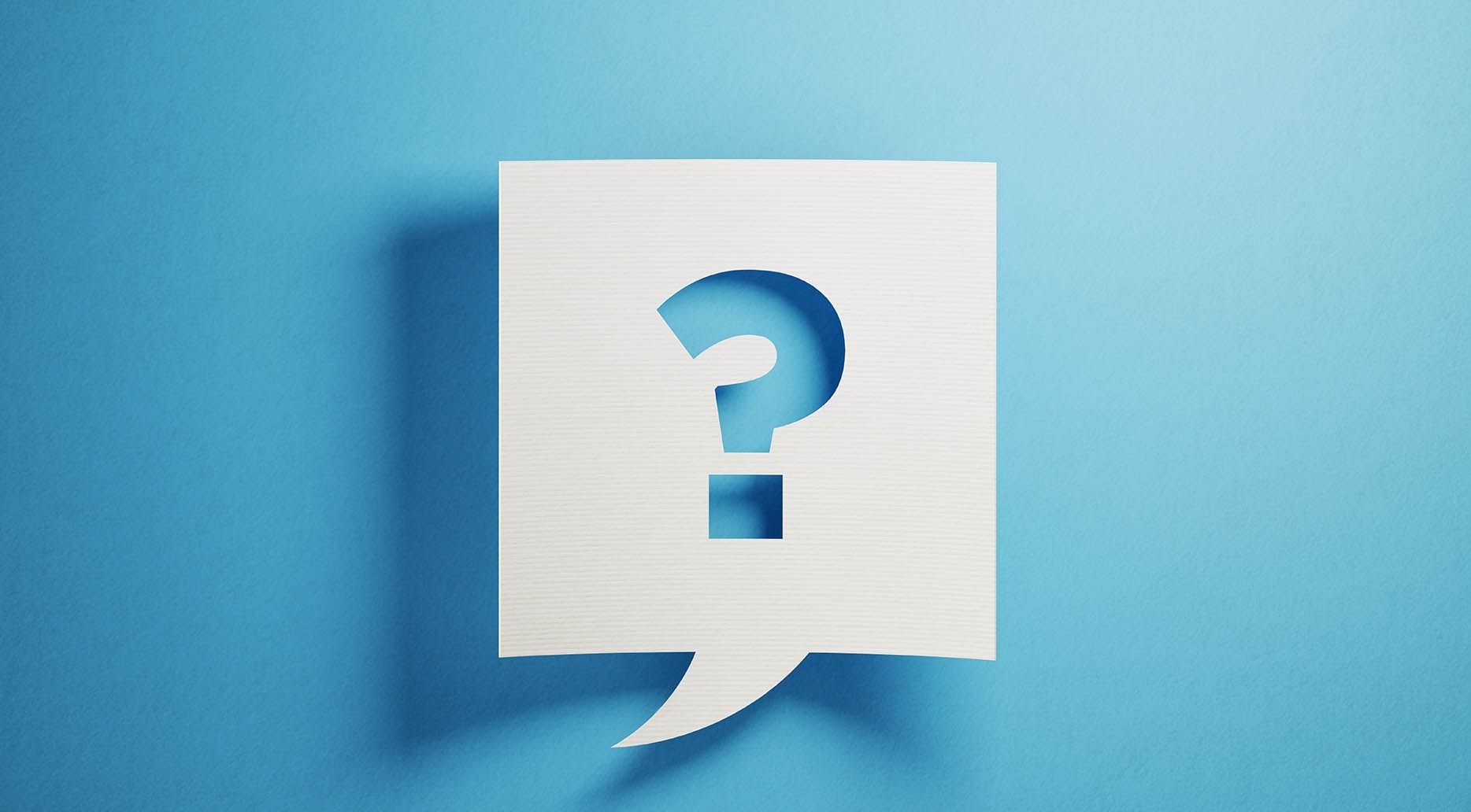 إذا أحد قال أمي تسلم عليك وش أرد