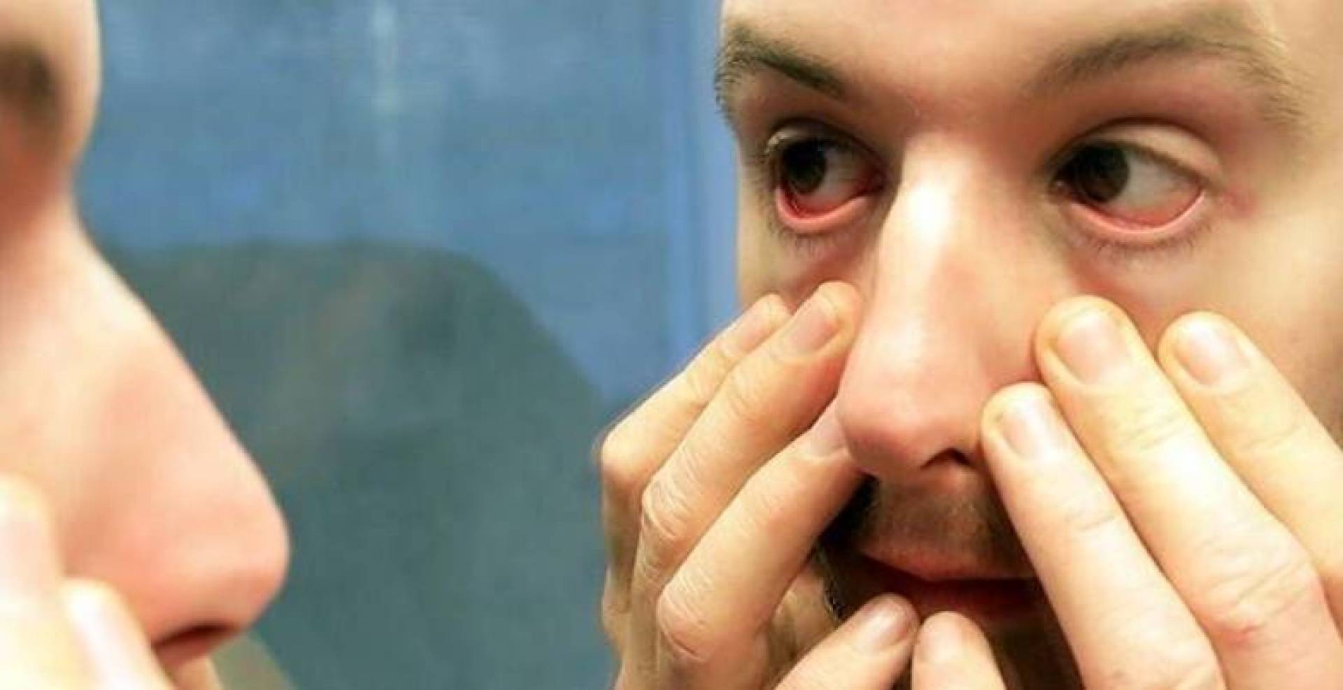 تفسير حلم العين المصابة لشخص آخر