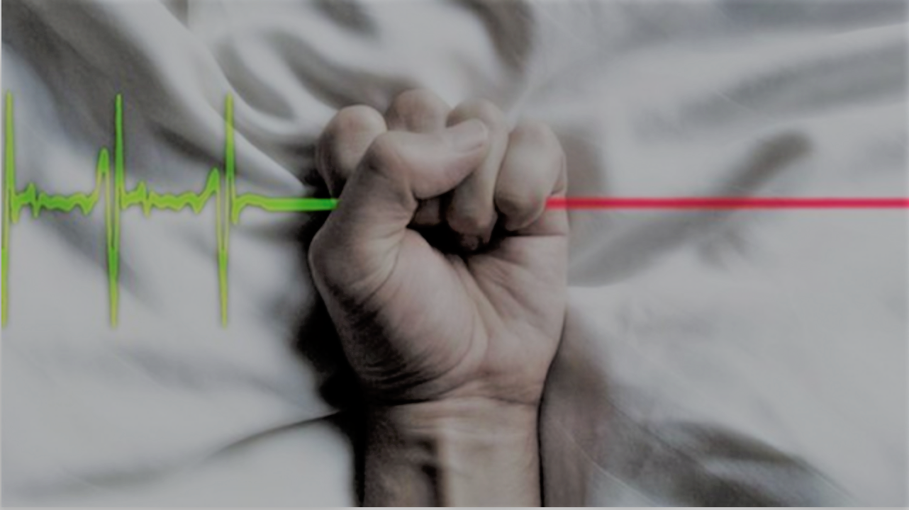 تفسير حلم ملك الموت يقبض روح شخص آخر