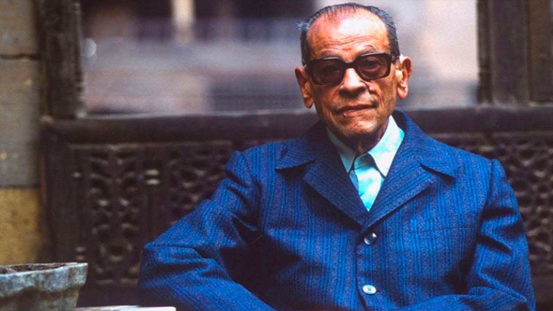 موضوع تعبير عن نجيب محفوظ