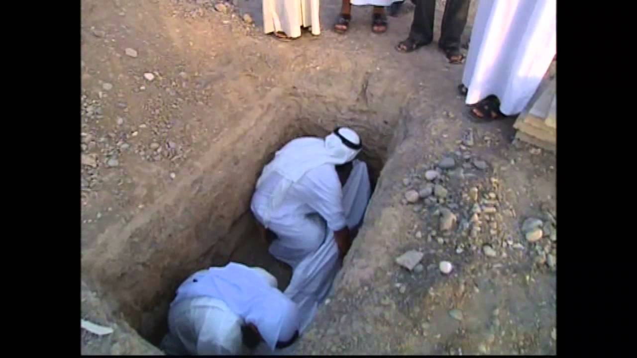 تفسير رؤية الميت يعود للحياة وهو صامت