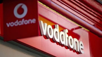 ازاى أكلم رقم فودافون ببلاش