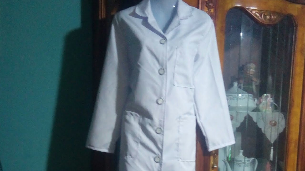 تفسير لبس بالطو الطبيب في المنام للمتزوجة