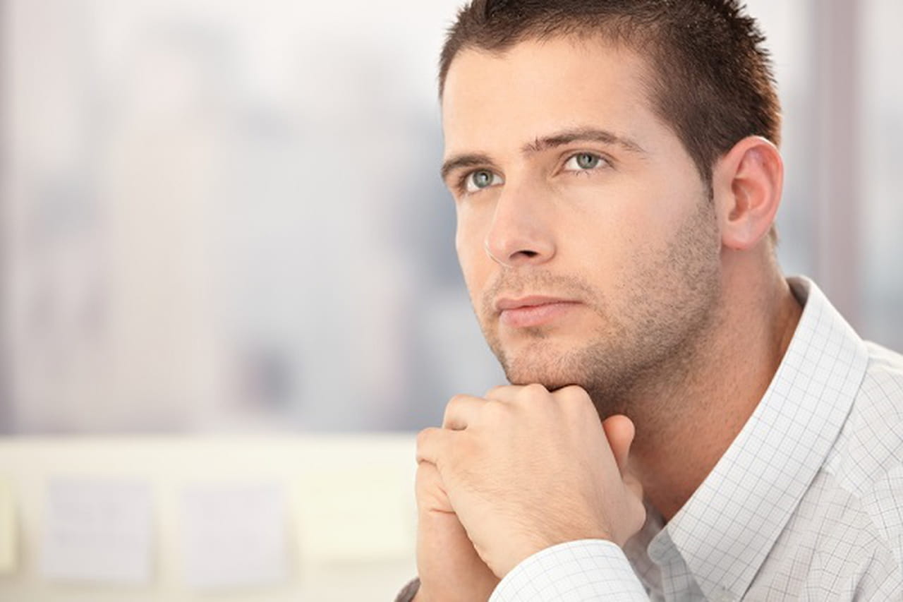 عبارات ثقة بالنفس قوية للرجال