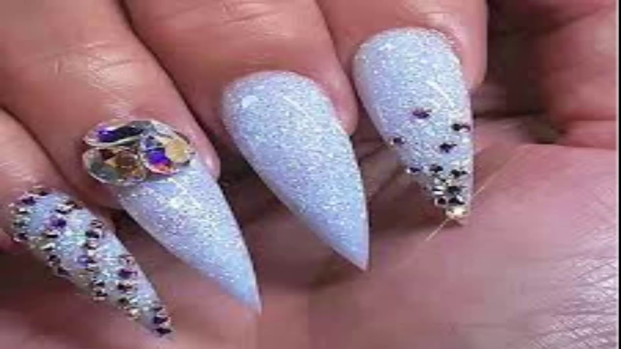 تجربتي مع أظافر الأكريليك