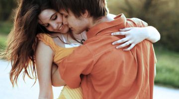 كيف تجعلين الرجل يتعذب بحبك