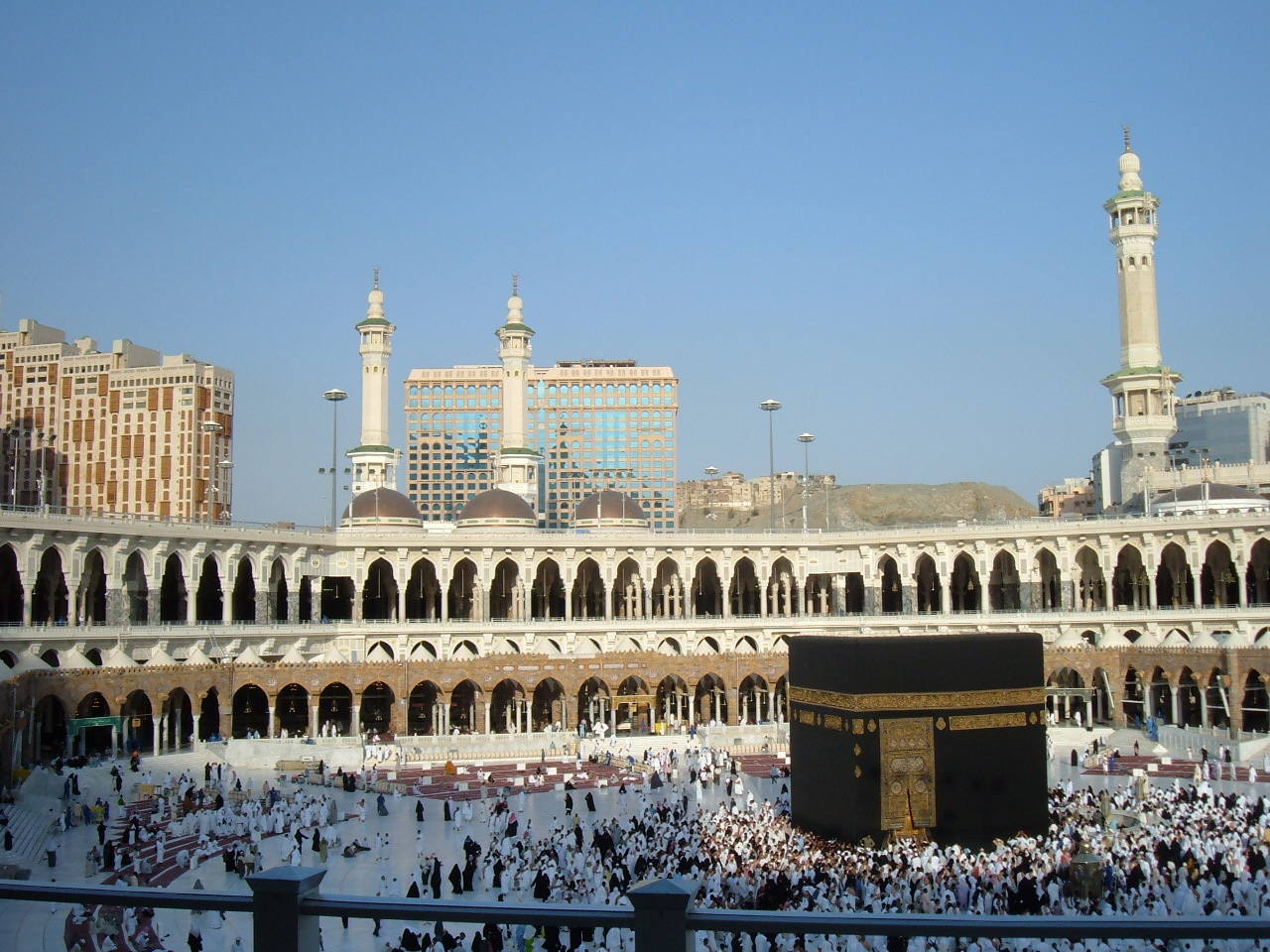 تفسير حلم زيارة الكعبة دون رؤيتها